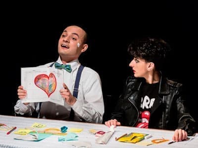 Спектакль "Цацики идёт в школу" Спектакль "Цацики идёт в школу"