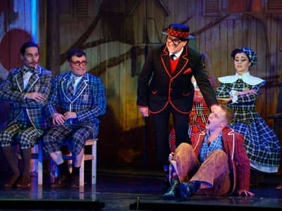 Спектакль "Том Сойер" Спектакль "Том Сойер"