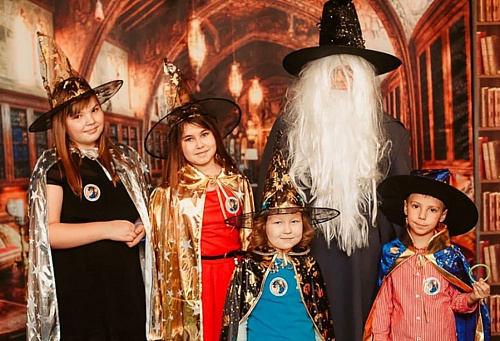 Новогодняя ёлка "Академия магов и чародеев" Новогодняя ёлка "Академия магов и чародеев"