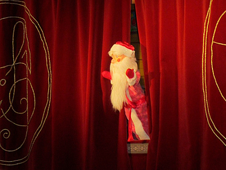 Новогодние спектакли в театре кукол "Некабусик" Новогодние спектакли в театре кукол "Некабусик"