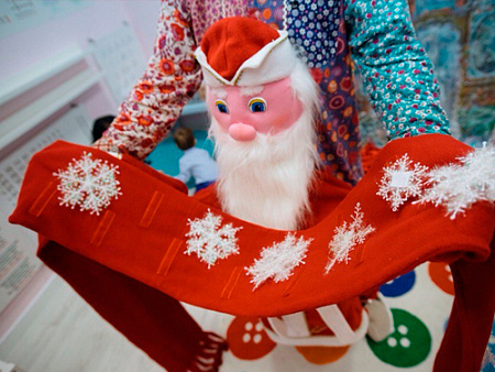 Новогодний спектакль "Маленький Дед Мороз" Новогодний спектакль "Маленький Дед Мороз"