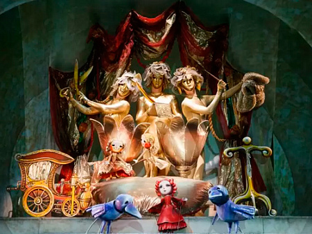 Спектакль "Снежная королева" Спектакль "Снежная королева"